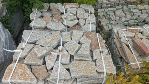 Плитняк гранитный галтованный купить в Феодосии