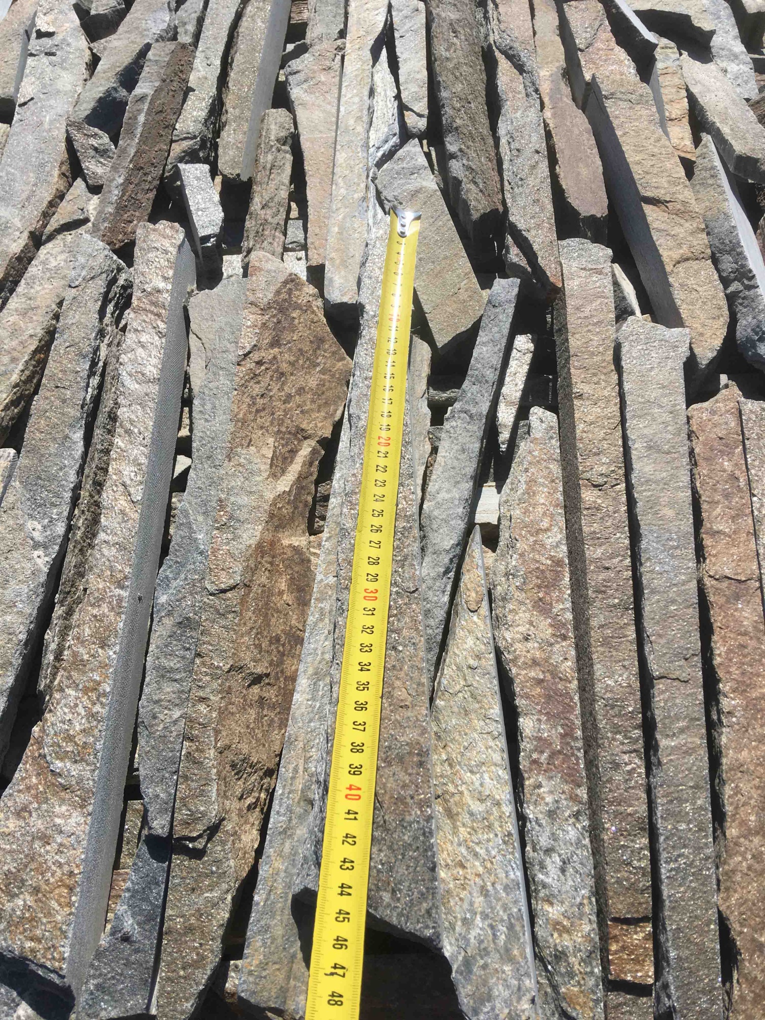 Горбушка златолит мультиколор для облицовки купить в Феодосии