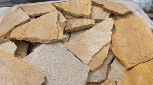 Плитняк златолит жёлтый для цоколя купить в Феодосии