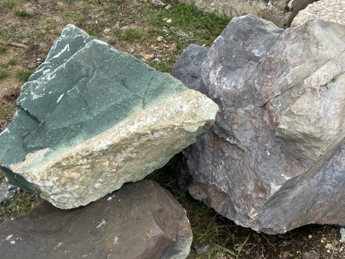 Камни для ландшафтного дизайна зелёные 10-60 килограмм купить в Феодосии