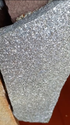 Плитняк златолит серебристый для цоколя, отмостки купить в Феодосии