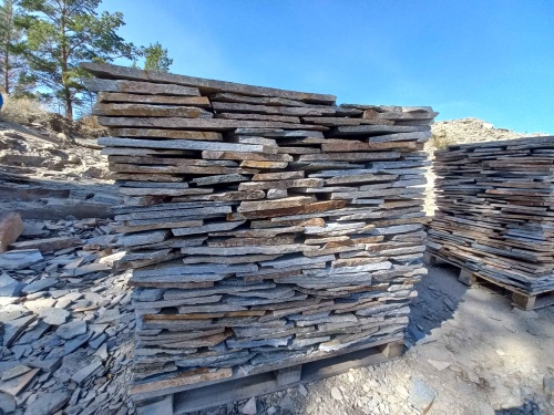 Плитняк златолит серебристый для фасада купить в Феодосии