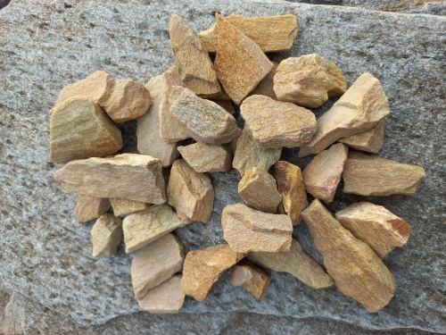 Златолит жёлтый декоративная каменная крошка купить в Феодосии